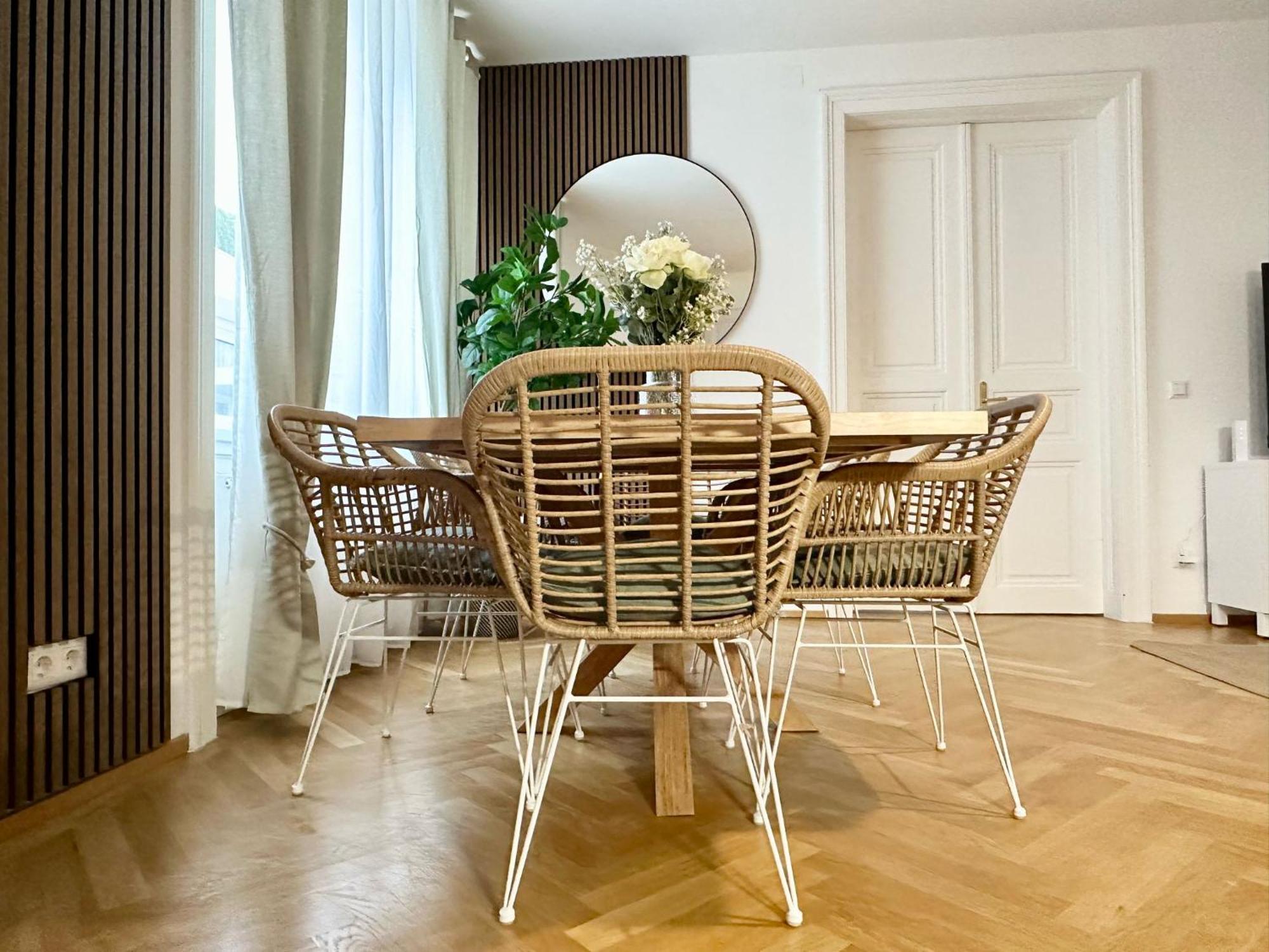 Designer Apartment Near Main Station Viena Exterior foto